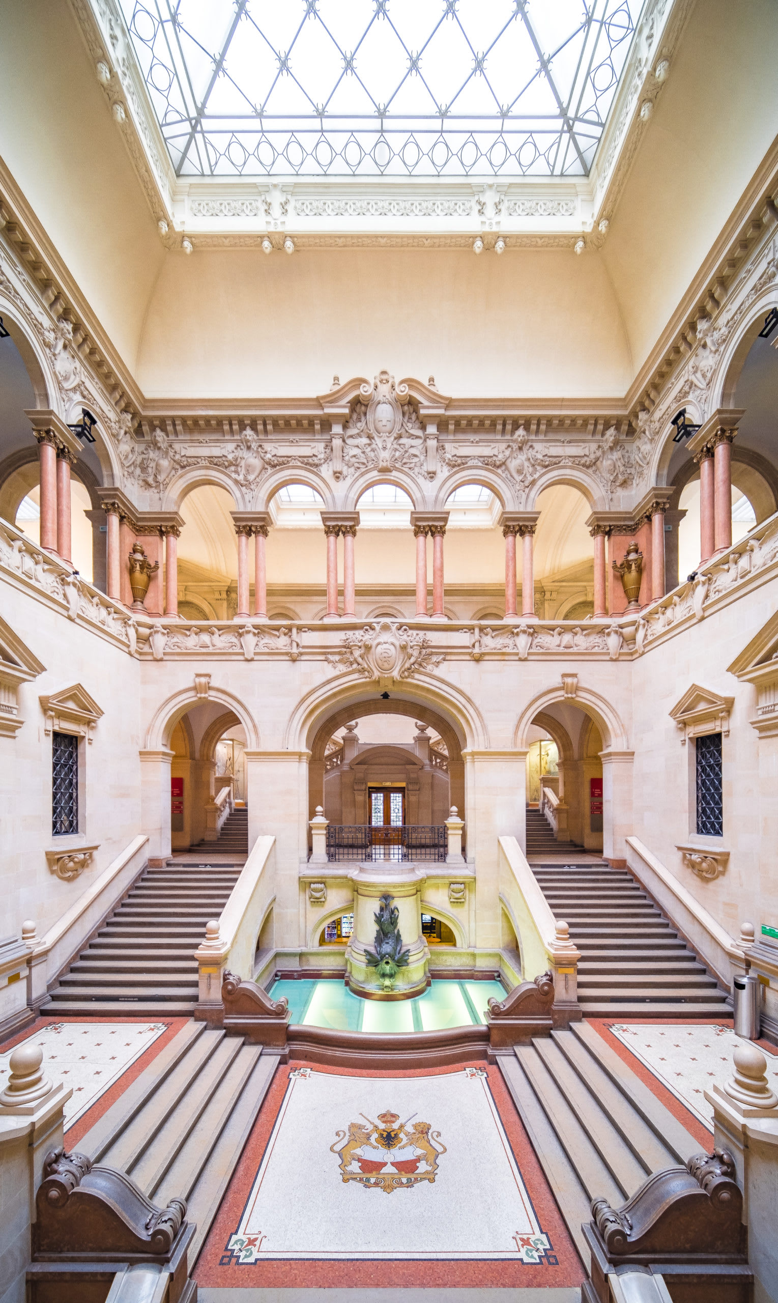 3 bibliothèques lausannoises légendaires - © Dominik Gehl