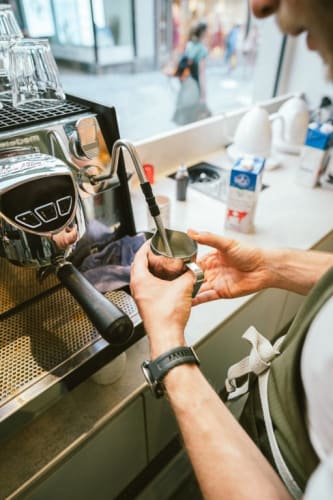 undefined - © Madeleine