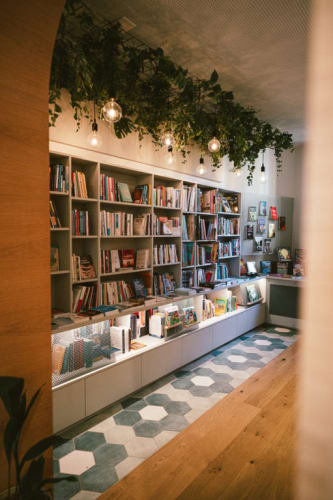 undefined - © Madeleine