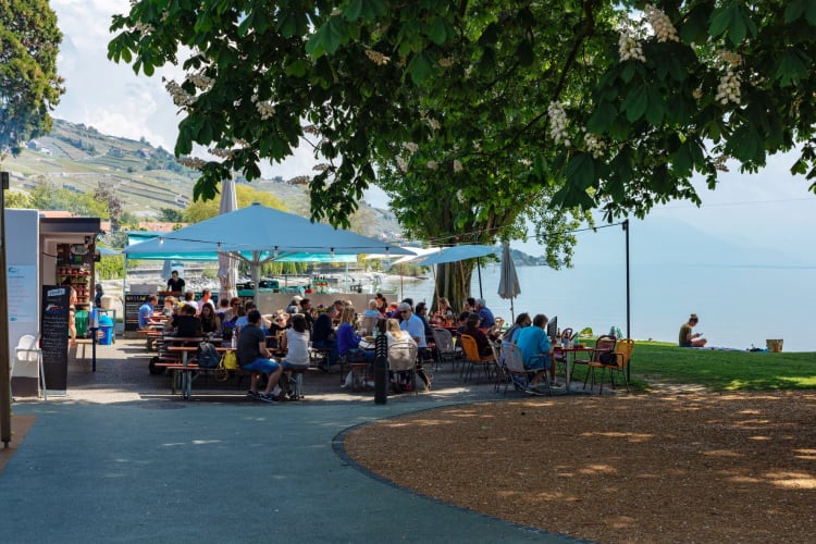 Terrasse de la Buvette de la plage de Lutry - © Terrasse de la Buvette de la plage de Lutry