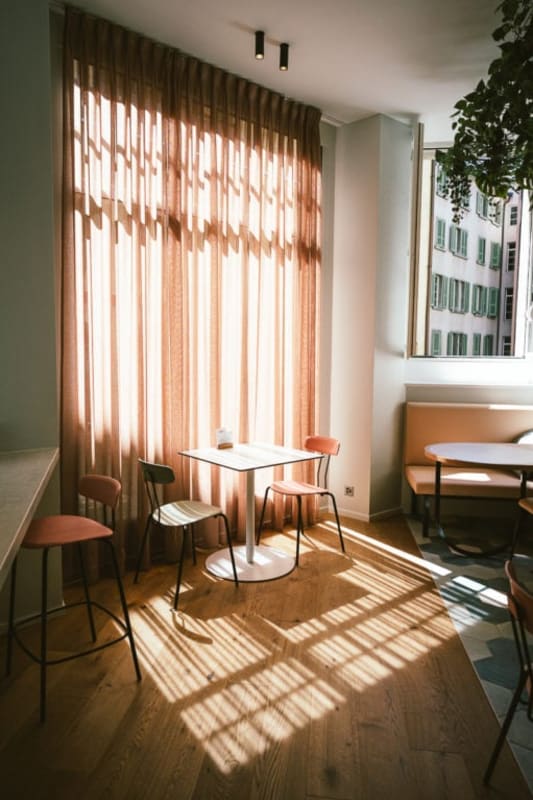 undefined - © Madeleine