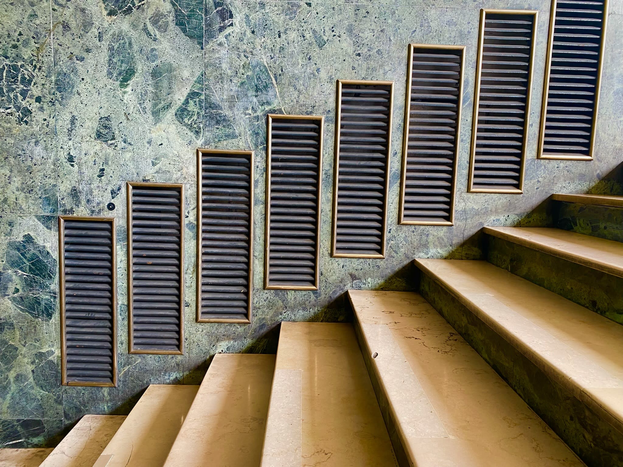 L’histoire méconnue des galeries lausannoises - © 