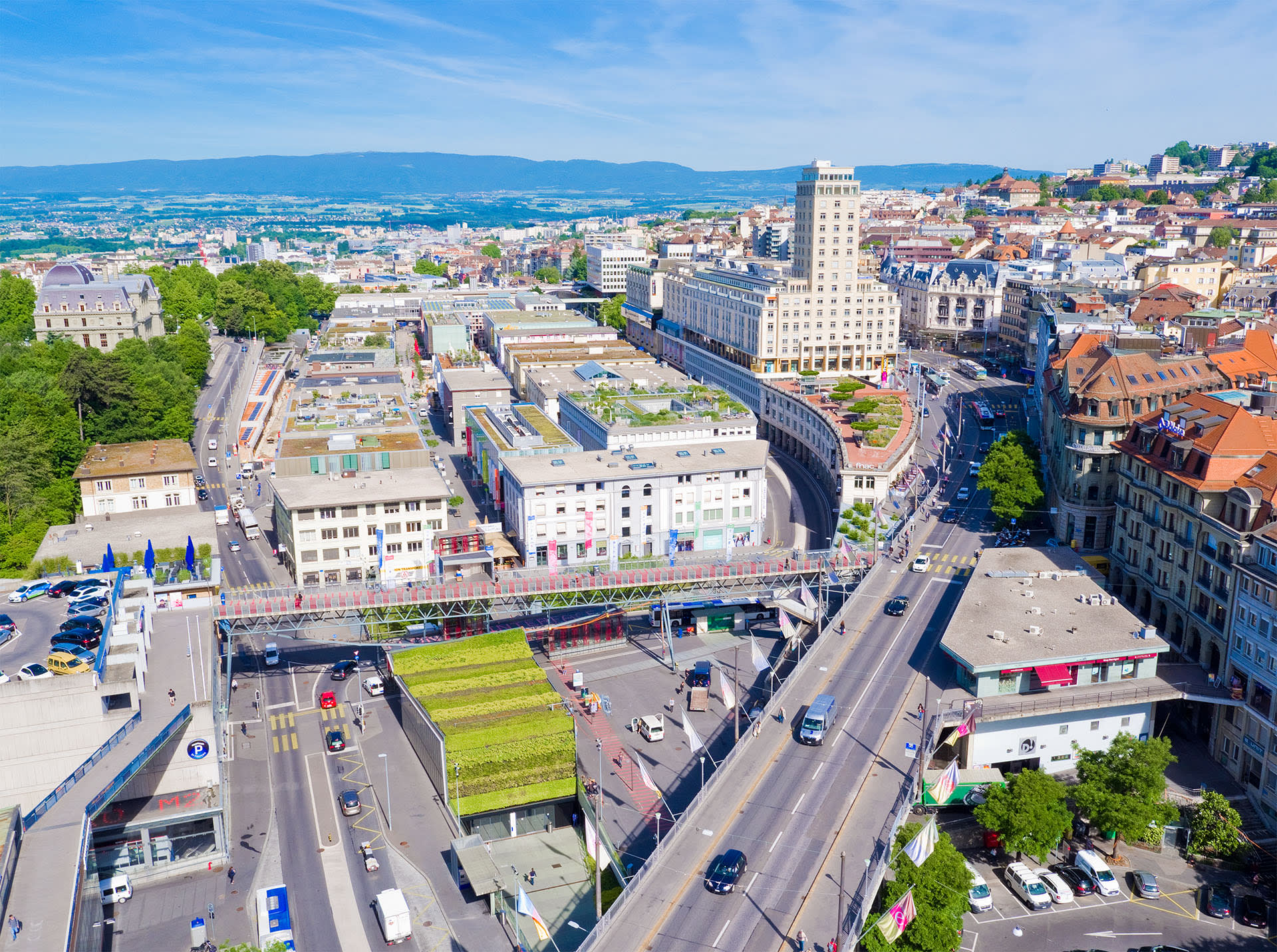 Visite insolite : connaissez-vous ces 10 fun facts à propos de Lausanne ? - © Vue panoramique de Lausanne Flon / Bel-Air, prises de vues exclusives pour Lausanne Tourisme avec drône, juin 2017