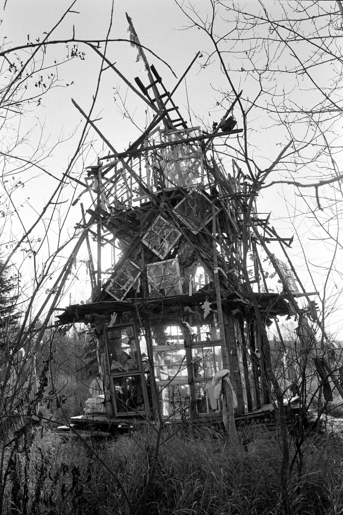 Atelier cabanes en famille avec Philippe Lespinasse