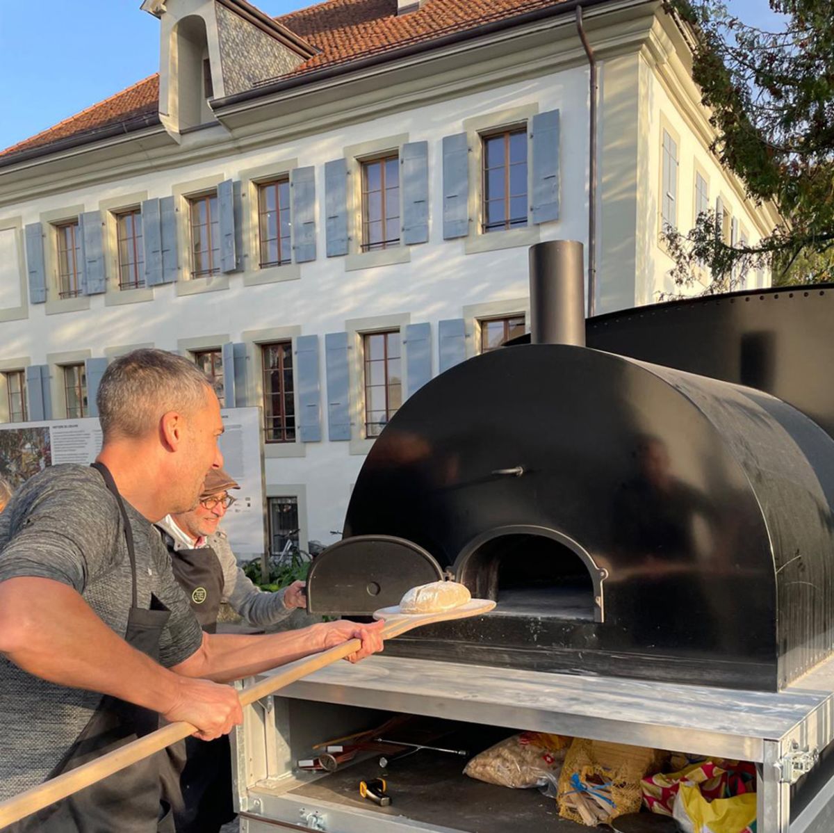 Atelier "pain au levain" avec les Amis des Tilleuls