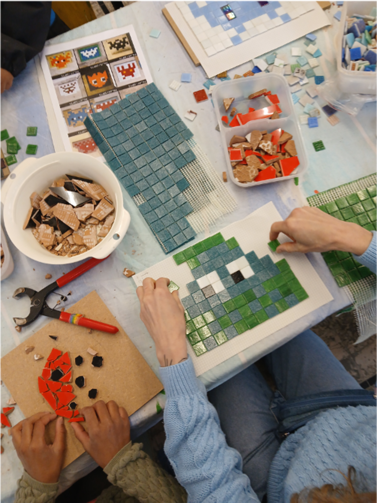 Atelier de mosa&iuml;que avec Marjorie Burnand