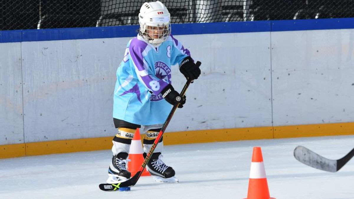 Initiations de hockey sur glace pour les filles