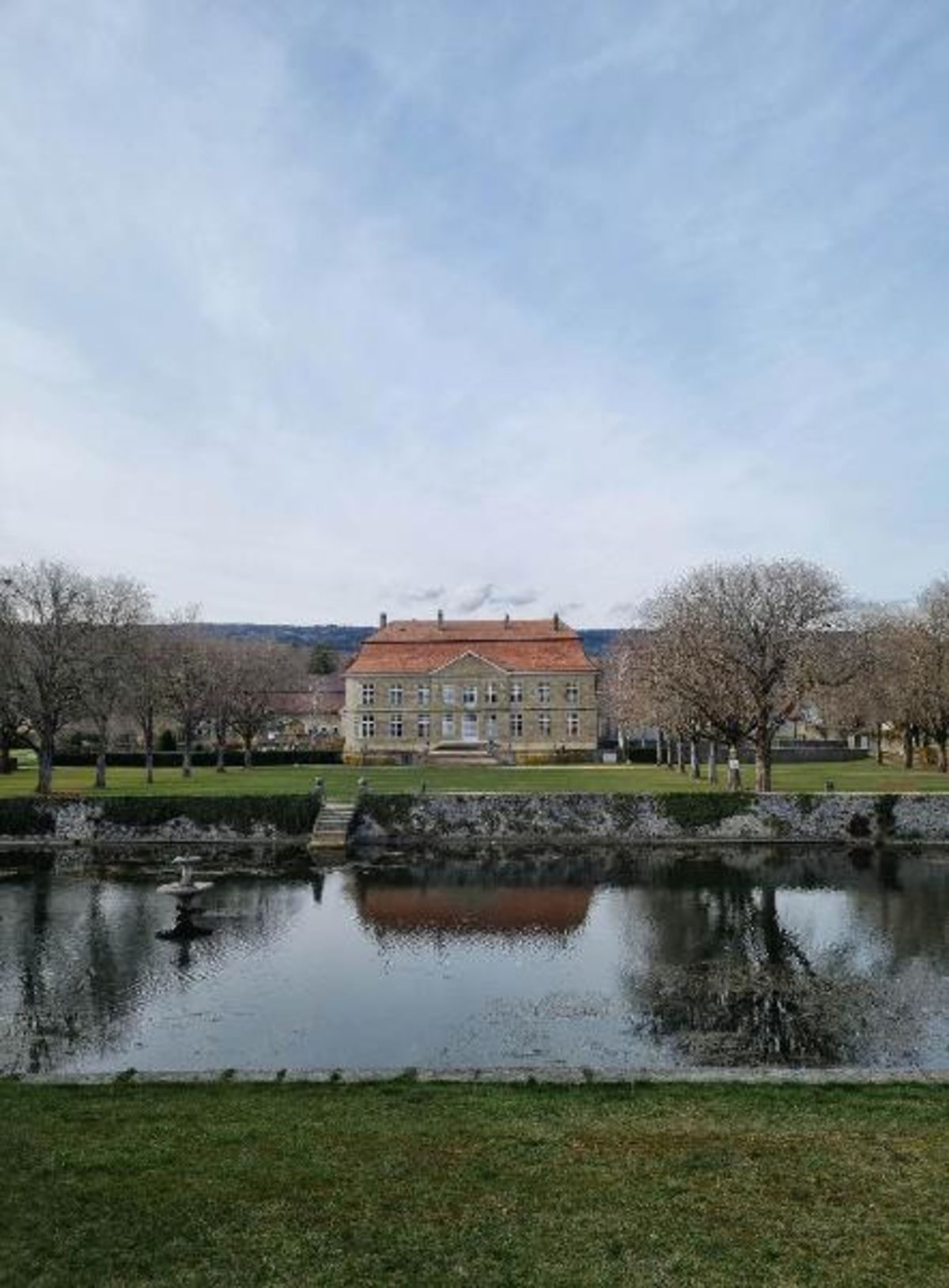 Mémoire de pierres. Le château de L’Isle entre légende et histoire