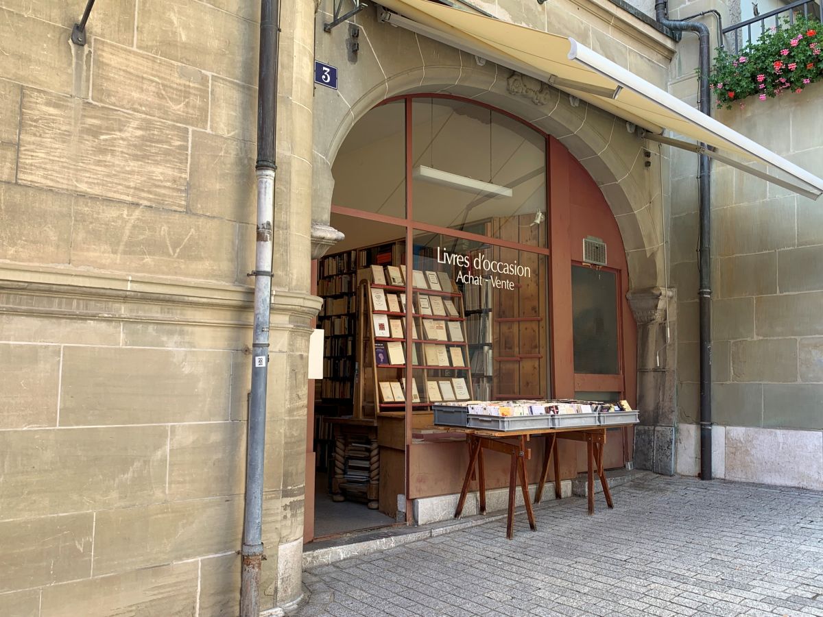 Librairie de la Louve