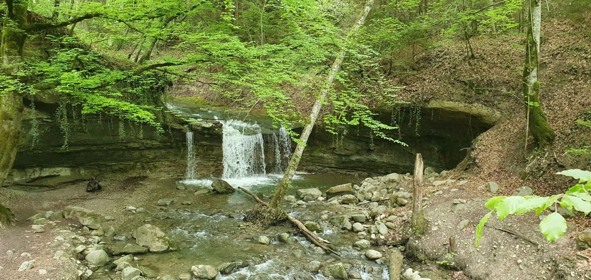 Wasserfall der M&egrave;bre und Petite Chamberonne
