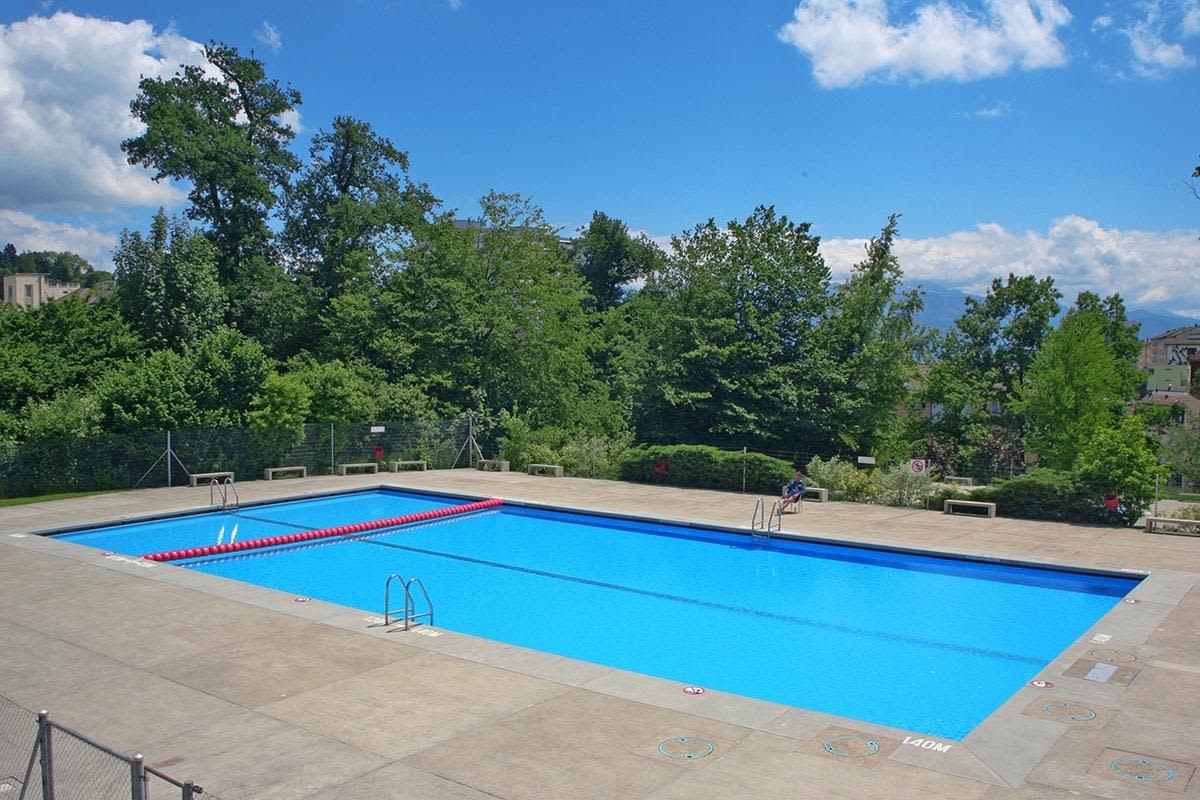 Vieux-Moulin – piscine de quartier