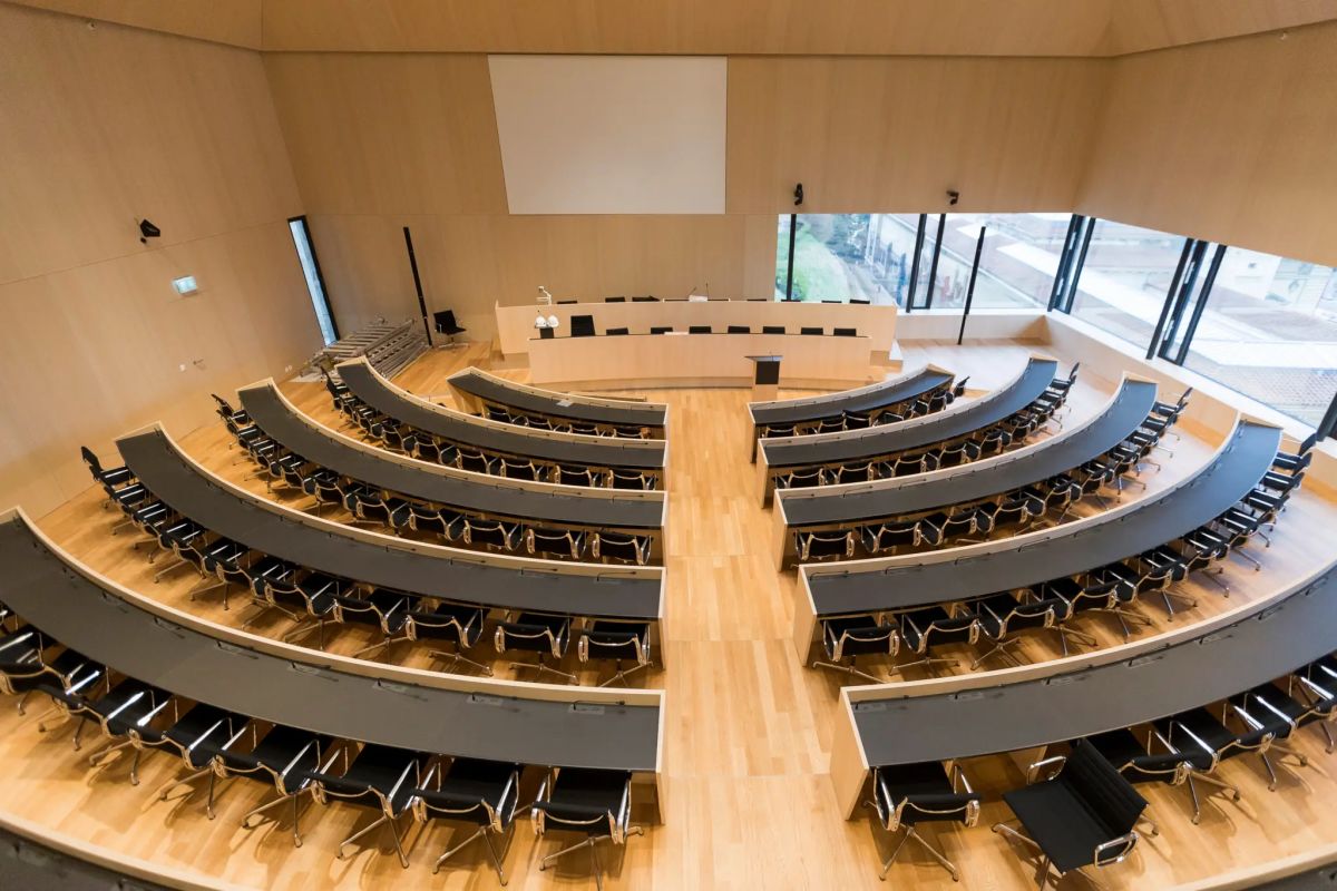 D&eacute;couverte du Grand conseil