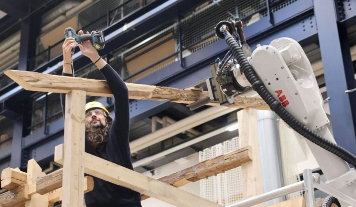Do Robots Dream of Construction Sites?