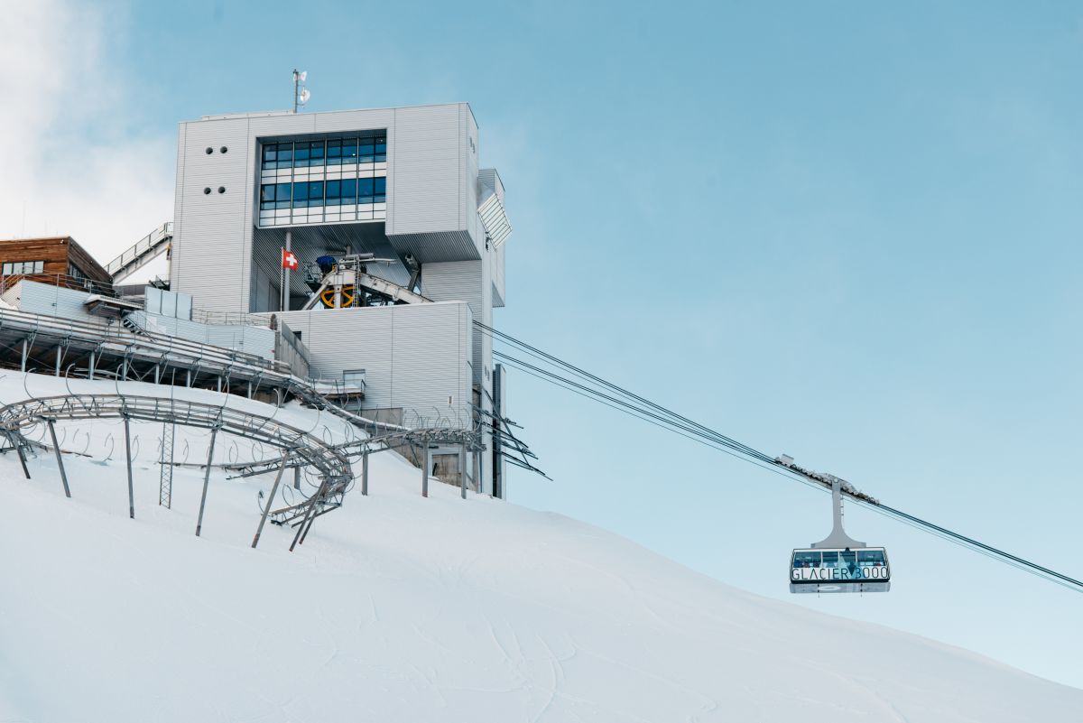 Ausflug zum Glacier 3000 (Bus)