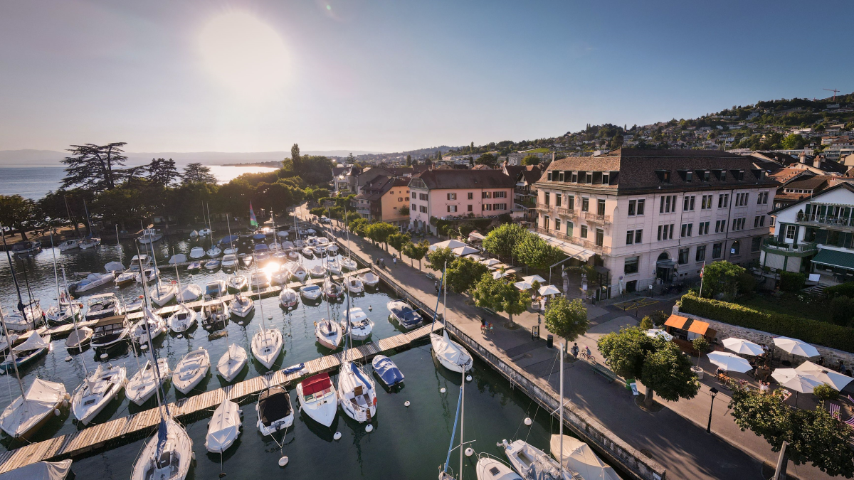 © Hôtel Rivage Lutry