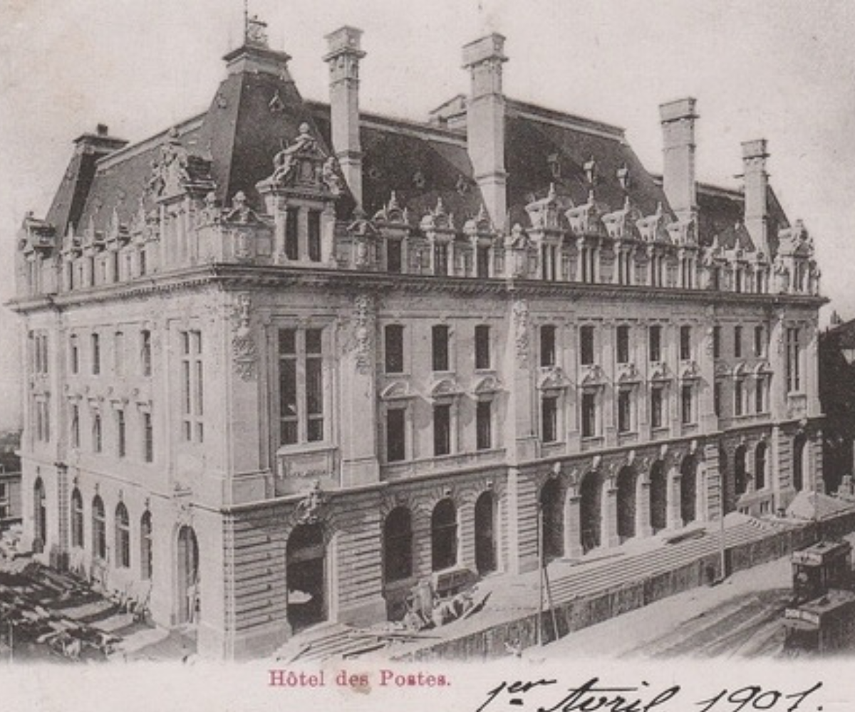 L&rsquo;H&ocirc;tel des Postes et son environnement