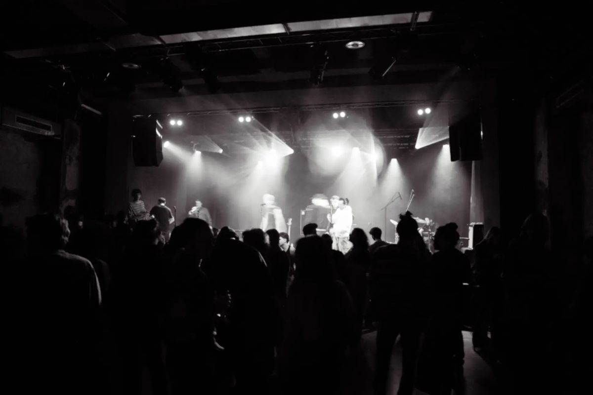 Jam du Chic Astral: ouverture par le Chic &amp; Guests