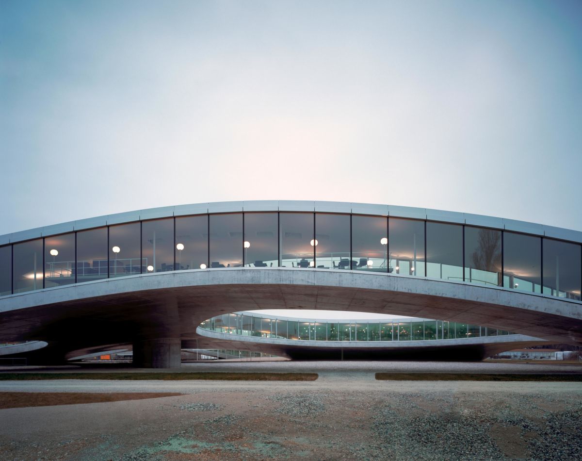 Escuela Politécnica Federal de Lausana (EPFL)