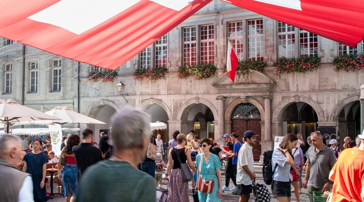 March&eacute; des artisans-cr&eacute;ateurs
