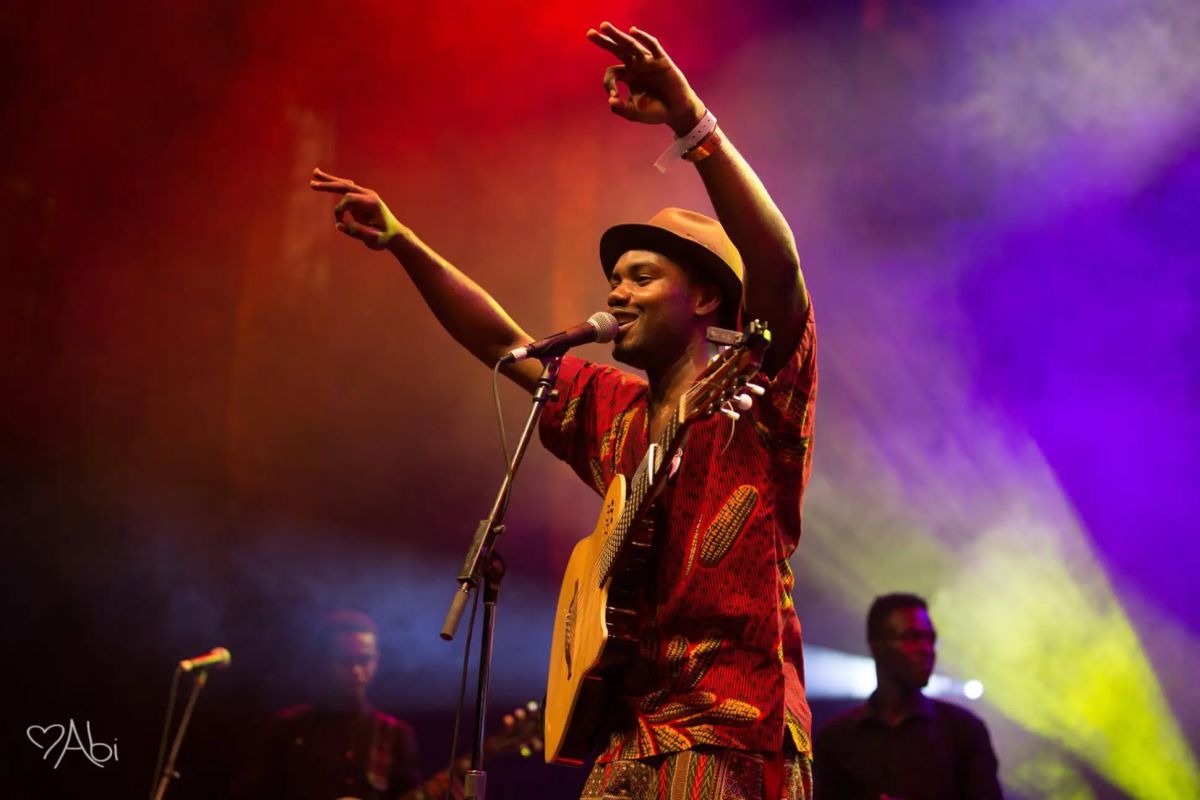 Midweek Jazz Jam avec Kyekyeku