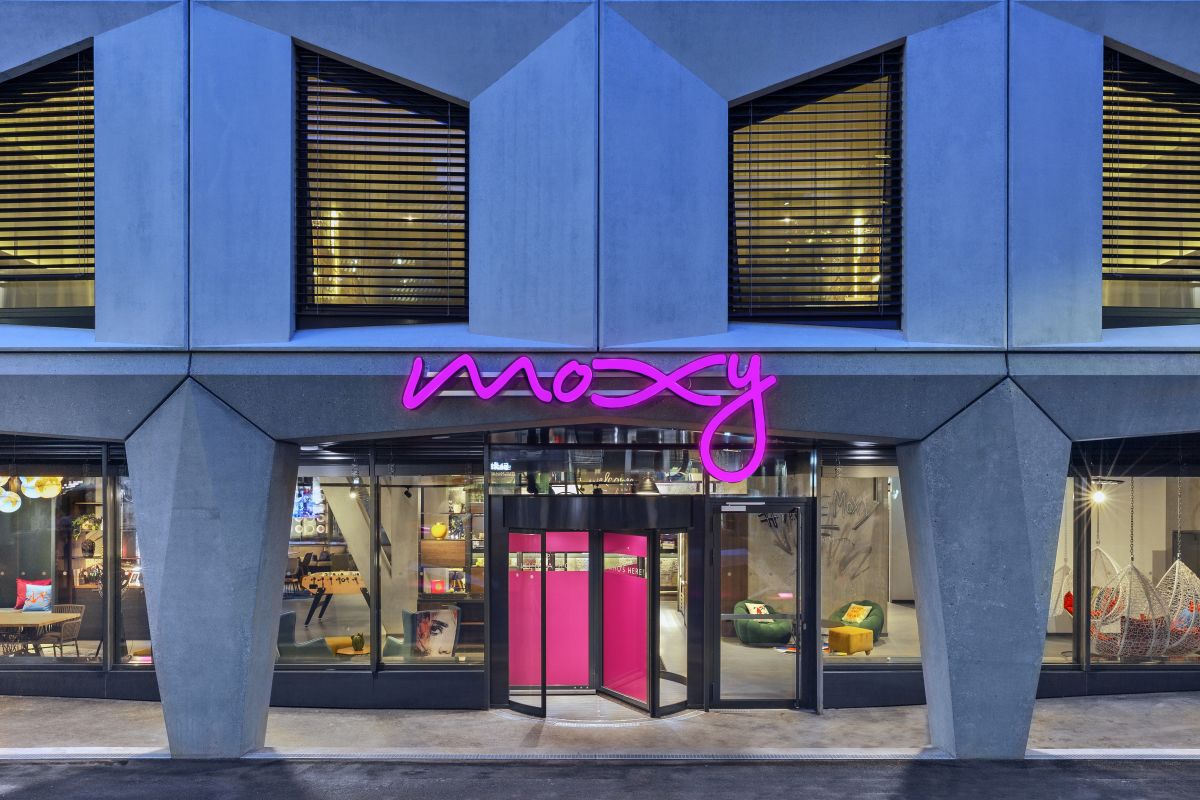 Moxy Lausanne City