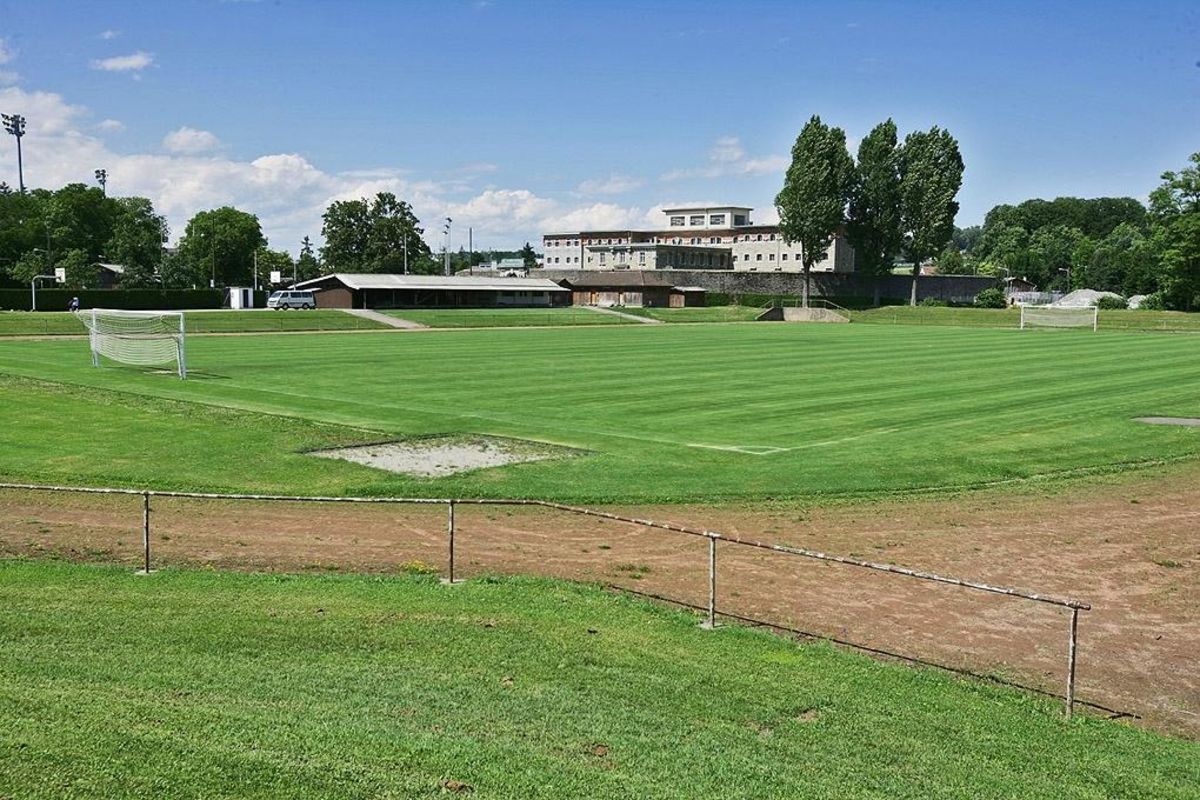 Les Marronniers – Stadion