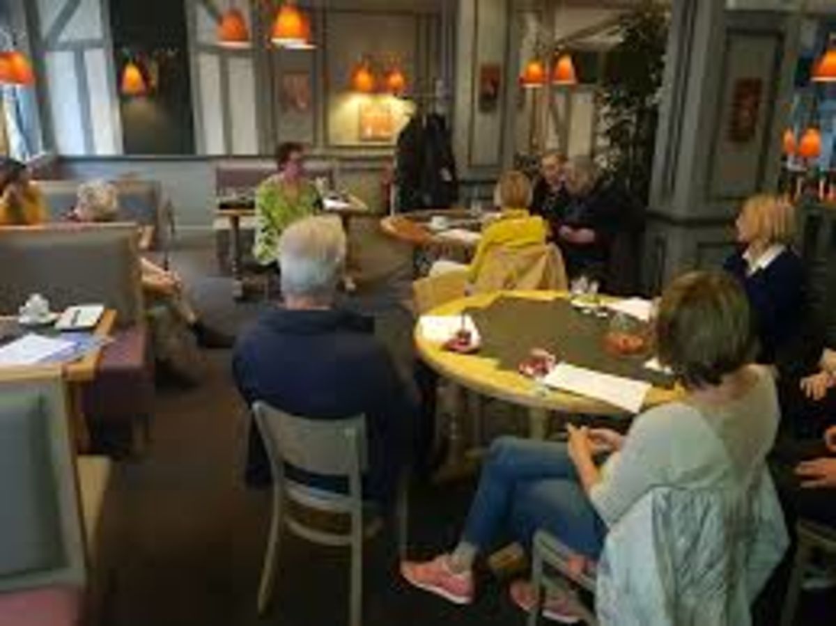 D&icirc;ner Philosophique Mensuel 