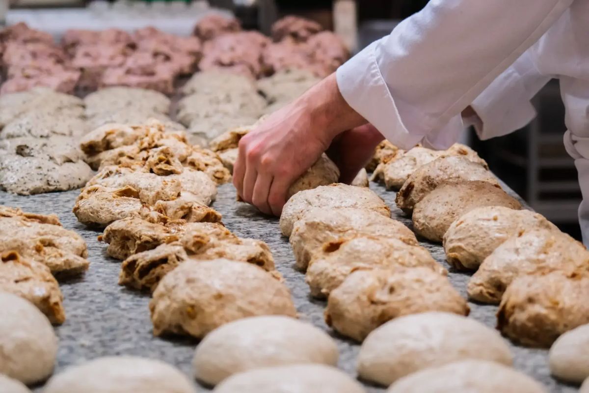 Les petites p&acirc;tissi&egrave;res et petits p&acirc;tissiers du Beau-Rivage Palace