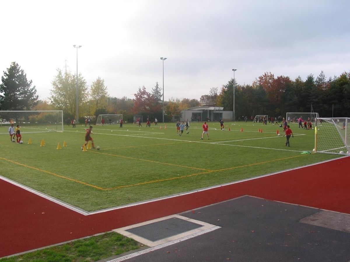 Grand-Vennes – Football pitches