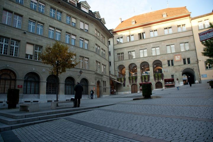 Place de la Louve