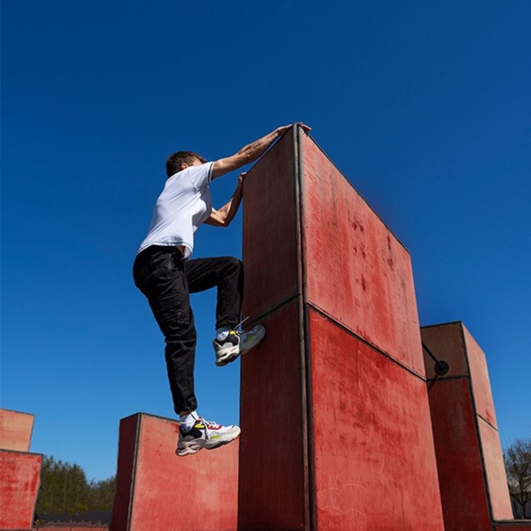 Initiation au parkour pour les enfants avec Yann Daout